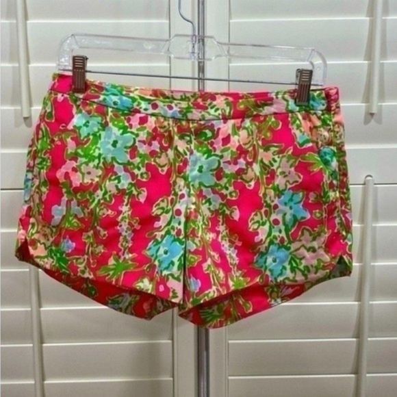 Lilly Pulitzer shorts. Pink and green. Size 0 - Picture 1 of 4